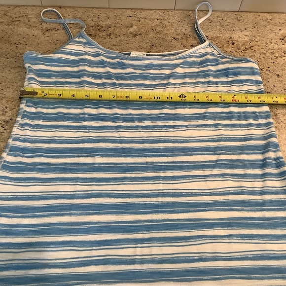 Patagonia Blue and White Striped Women's Tank Top Large - Picture 5 of 5